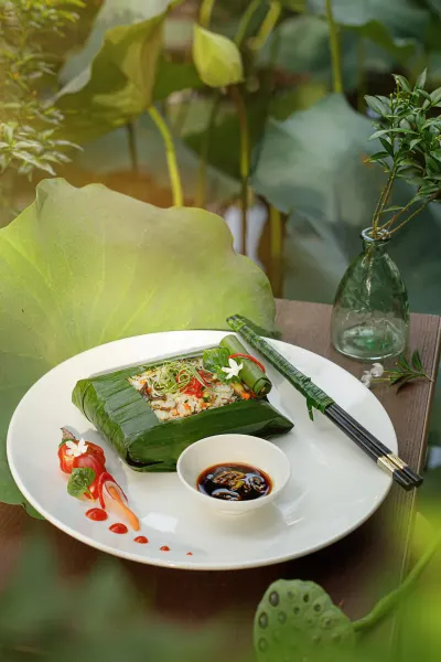 Elegant set menu presentation